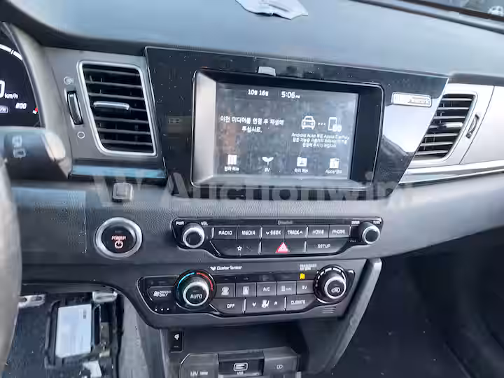 Kia Niro 2020 — 46