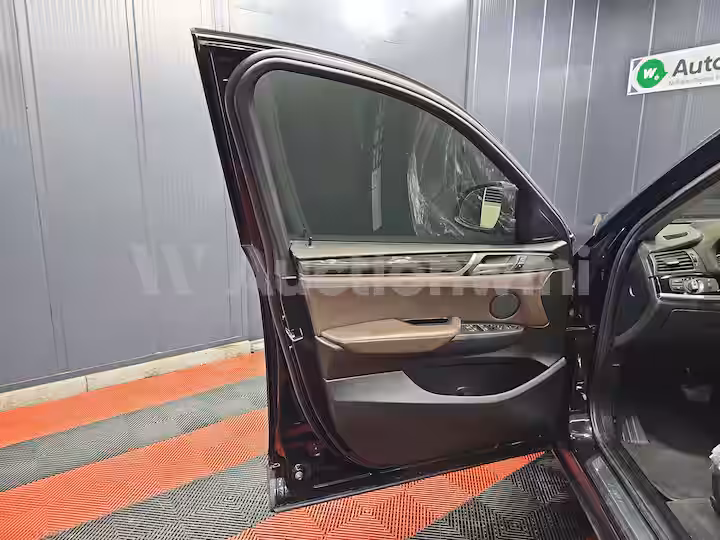 BMW X4 2017 — 26