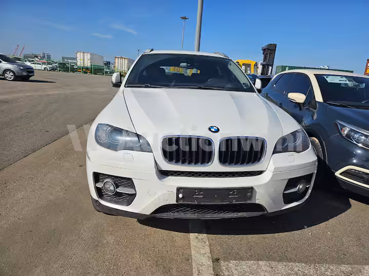 BMW X6 2012 — 2