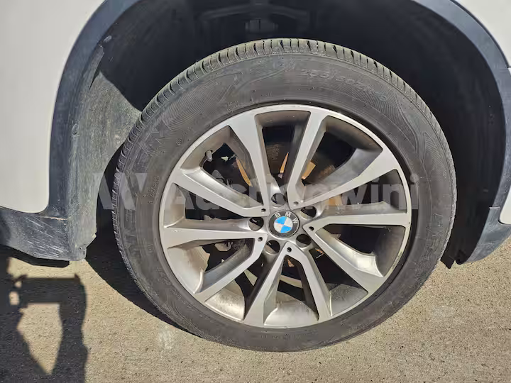 BMW X6 2012 — 32