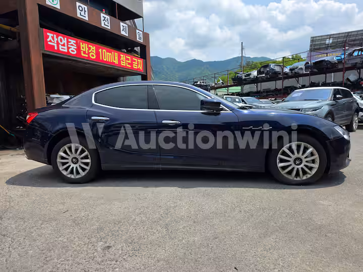 Maserati Ghibli 2015 — 4
