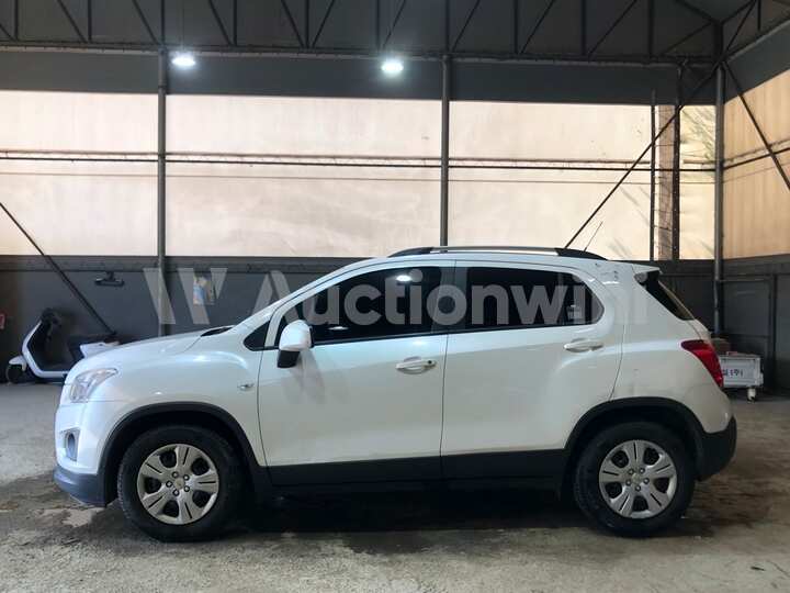 Chevrolet Trax 2016 — 2