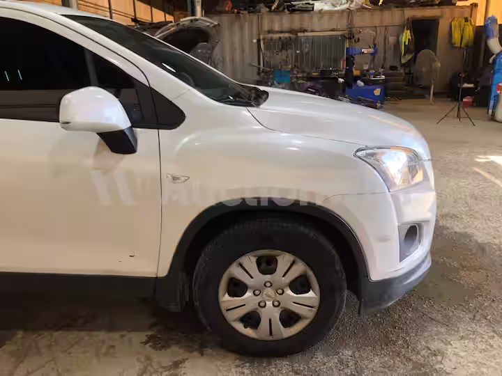 Chevrolet Trax 2016 — 17