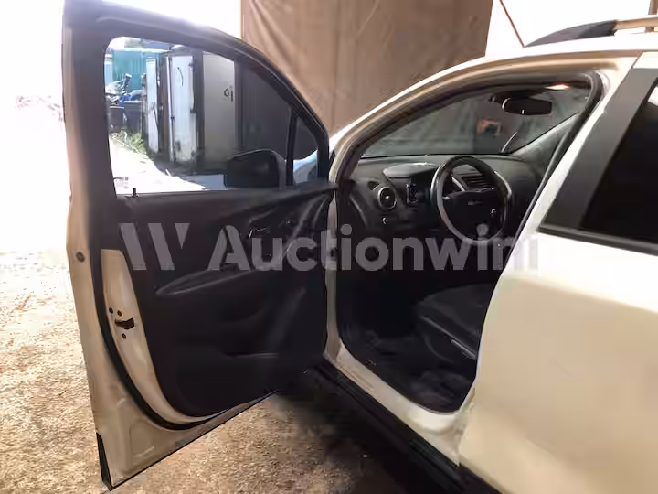 Chevrolet Trax 2016 — 22