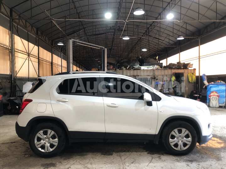 Chevrolet Trax 2016 — 6