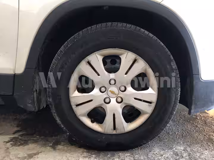 Chevrolet Trax 2016 — 51