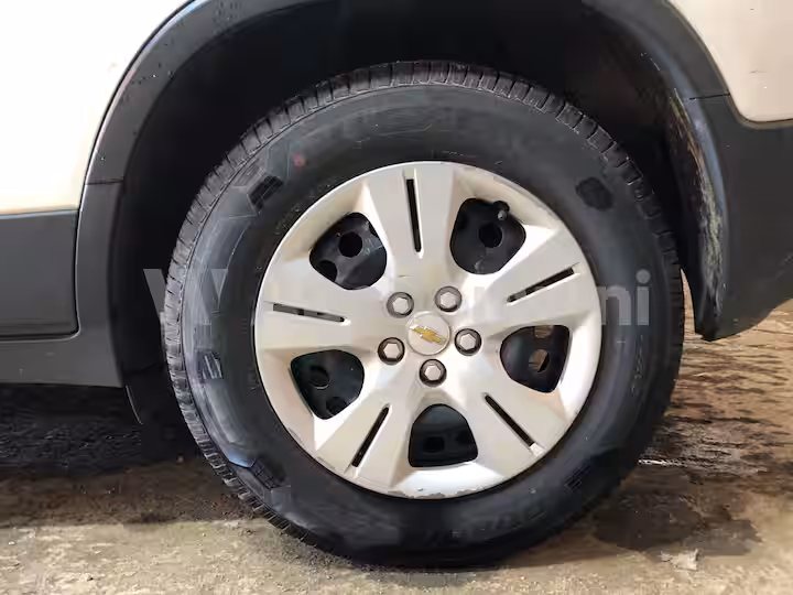 Chevrolet Trax 2016 — 53