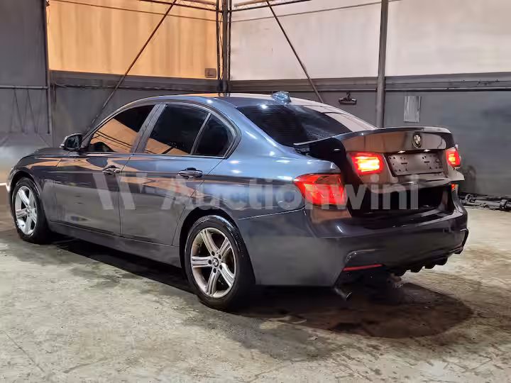 BMW 3 Series 2015 — 3