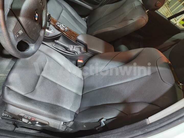 BMW 3 Series 2012 — 13