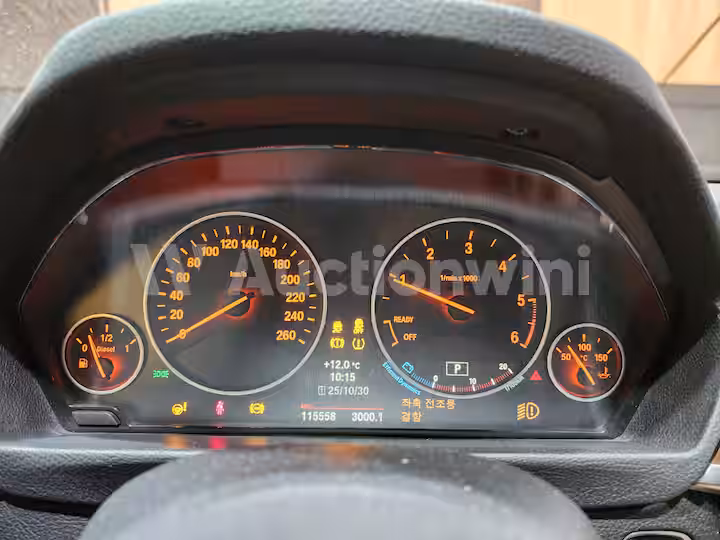 BMW 3 Series 2012 — 35