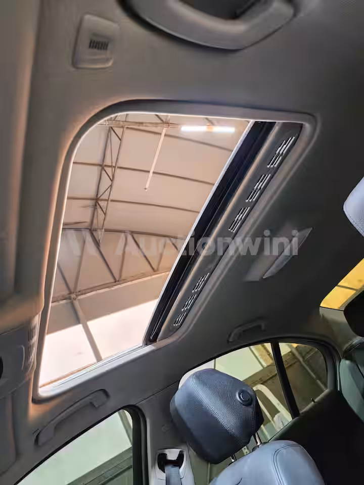 BMW 3 Series 2012 — 42