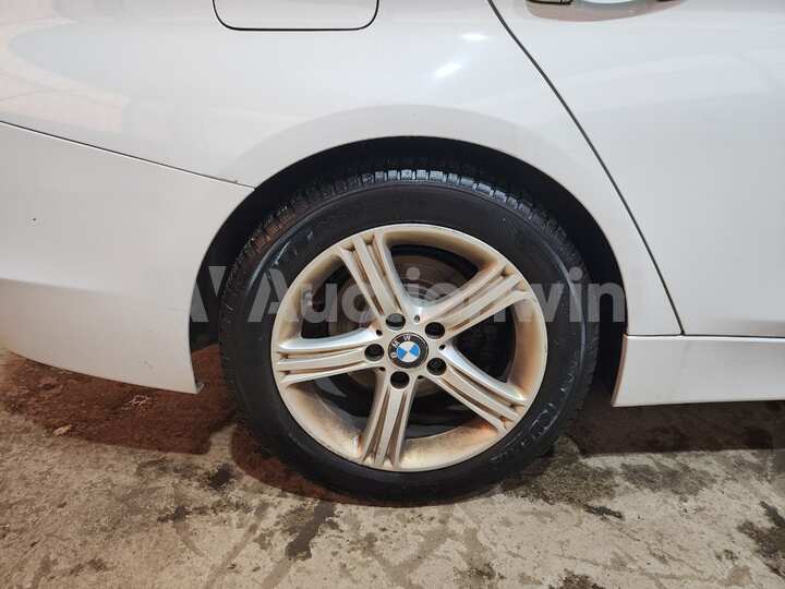 BMW 3 Series 2012 — 47