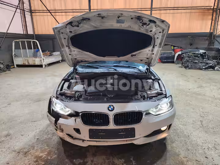 BMW 3 Series 2015 — 11