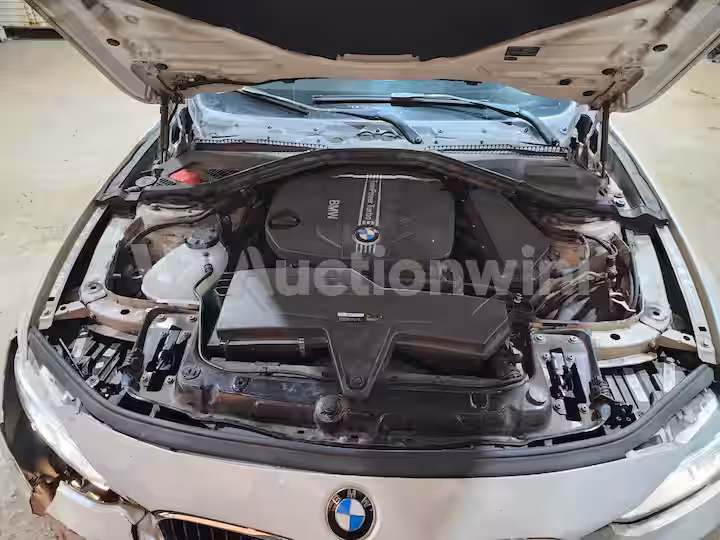 BMW 3 Series 2015 — 13