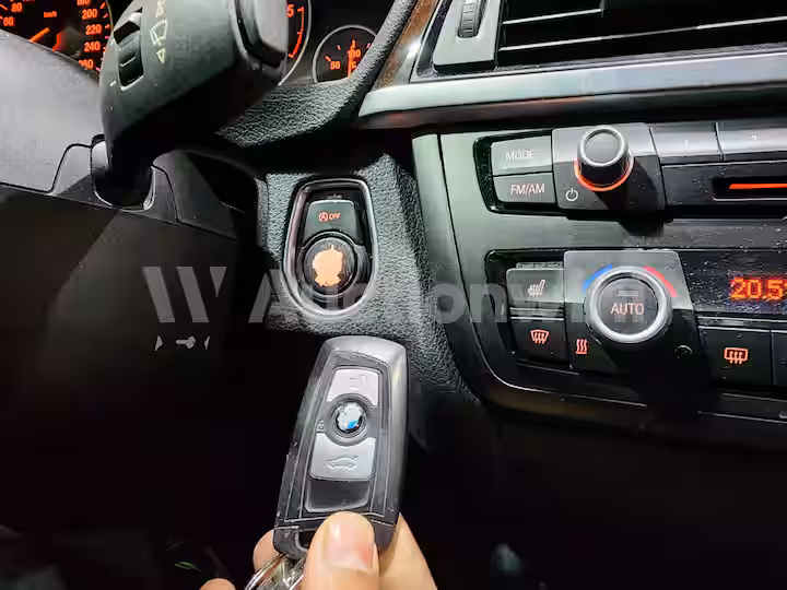 BMW 3 Series 2015 — 40