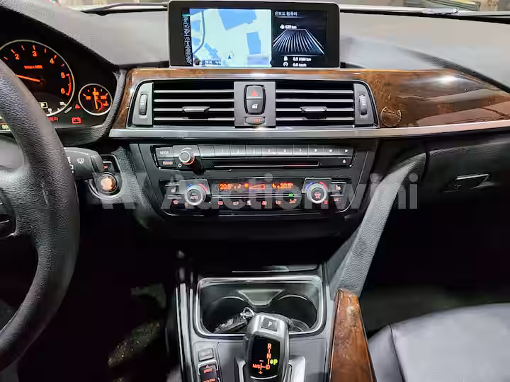 BMW 3 Series 2015 — 41