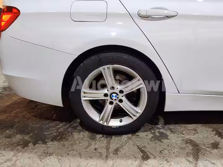 BMW 3 Series 2015 — 50