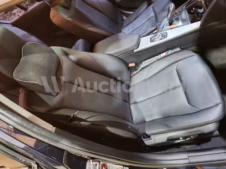 BMW 3 Series 2013 — 31
