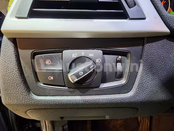 BMW 3 Series 2013 — 37