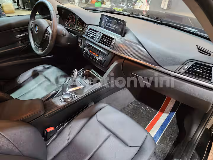 BMW 3 Series 2014 — 31