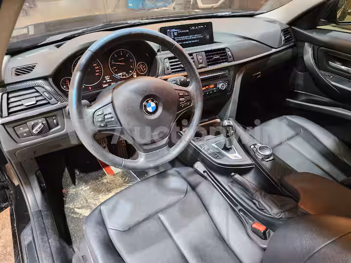 BMW 3 Series 2014 — 34