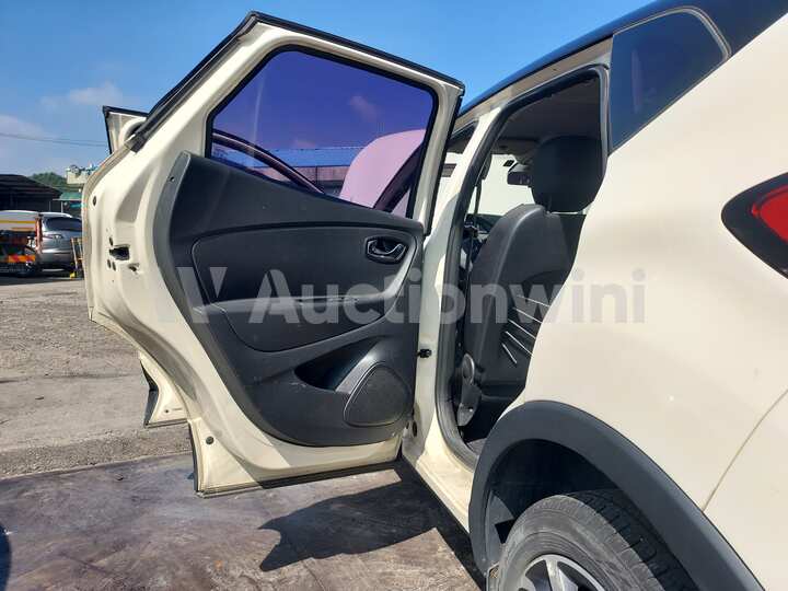 Renault QM3 2016 — 42