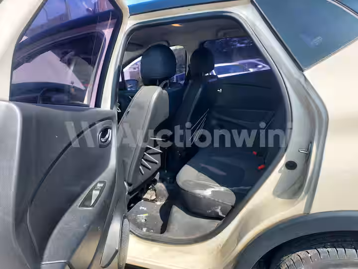 Renault QM3 2016 — 43