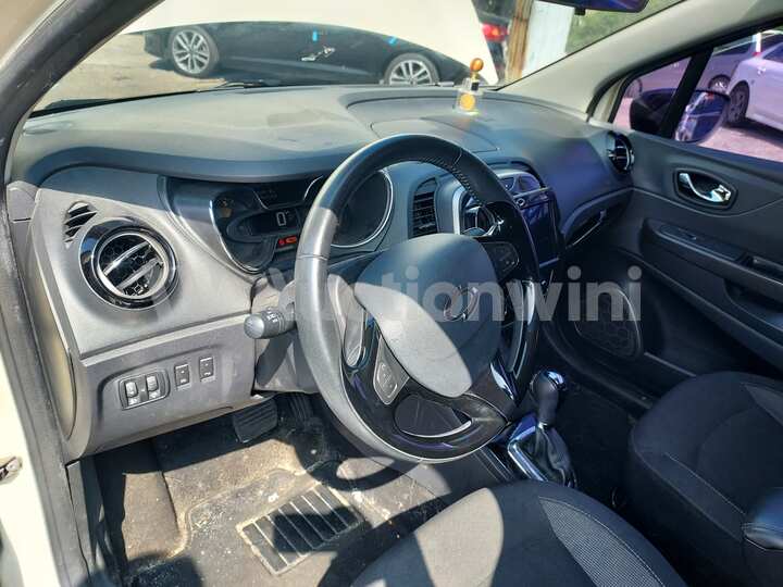 Renault QM3 2016 — 48