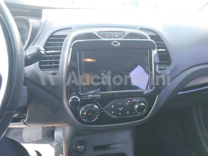 Renault QM3 2016 — 54