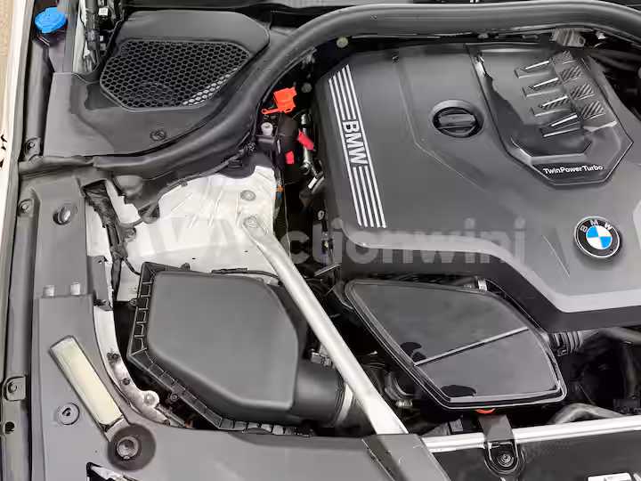 BMW 5 Series 2023 — 22