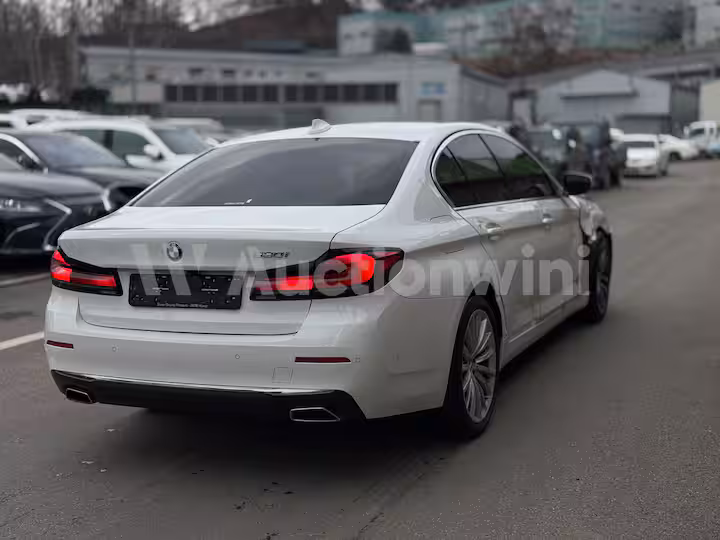 BMW 5 Series 2023 — 4