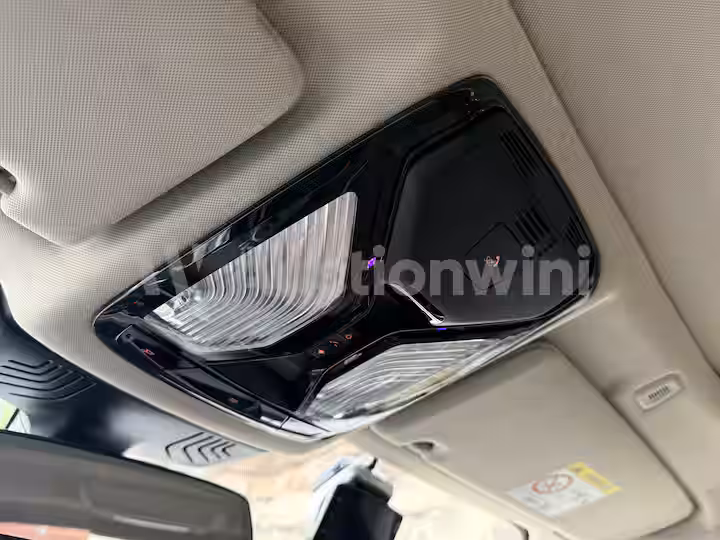 BMW 5 Series 2023 — 40