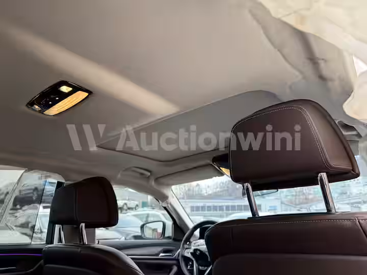 BMW 5 Series 2023 — 50