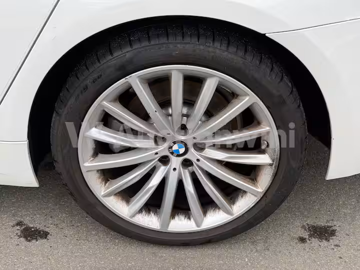 BMW 5 Series 2023 — 60