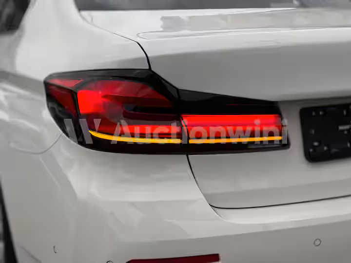 BMW 5 Series 2023 — 7