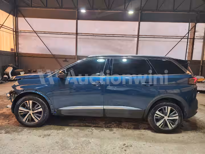 Peugeot 5008 2th Gen 2024 — 2
