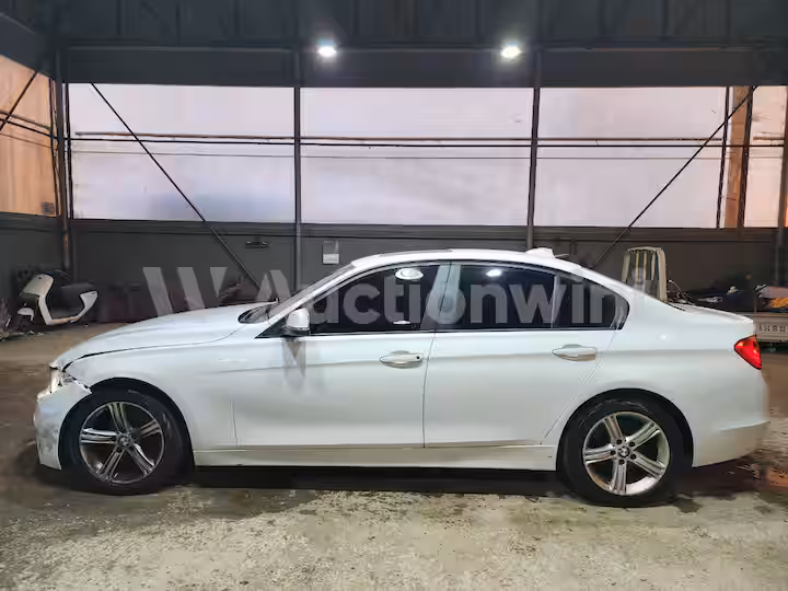 BMW 3 Series 2013 — 2