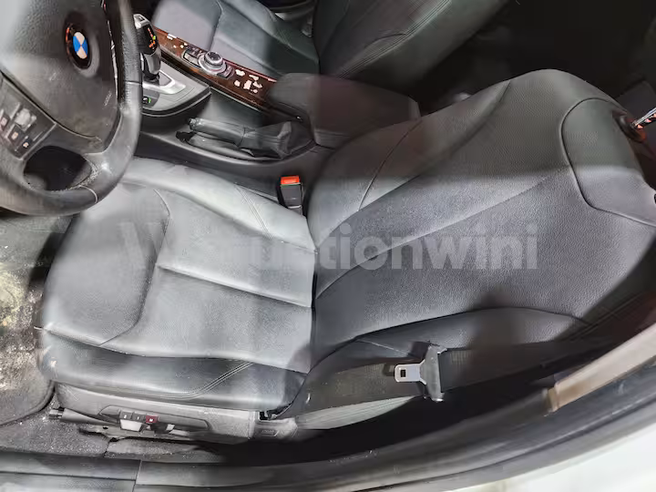 BMW 3 Series 2013 — 18