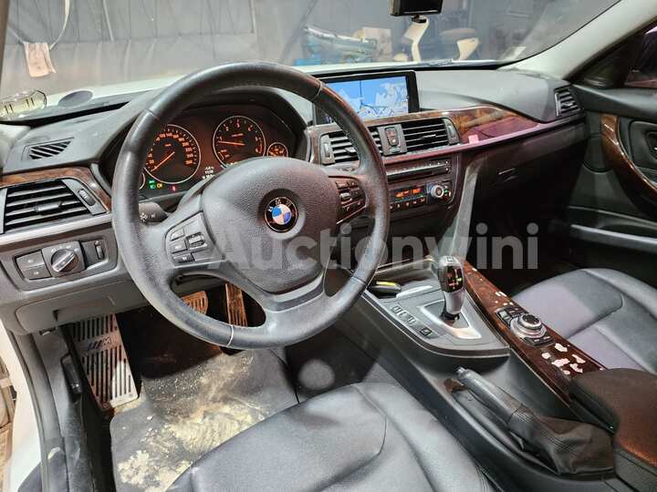 BMW 3 Series 2013 — 36