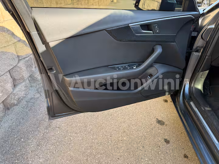 Audi A4 2016 — 27