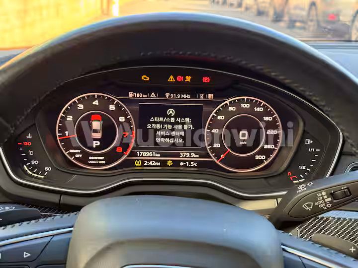 Audi A4 2016 — 33