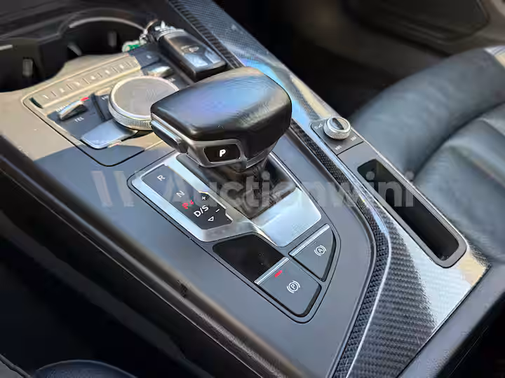 Audi A4 2016 — 36
