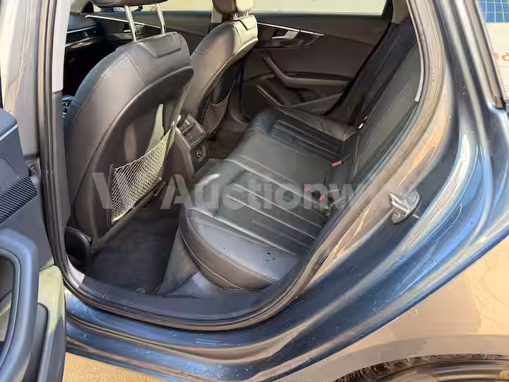 Audi A4 2016 — 41