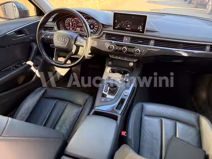 Audi A4 2016 — 47