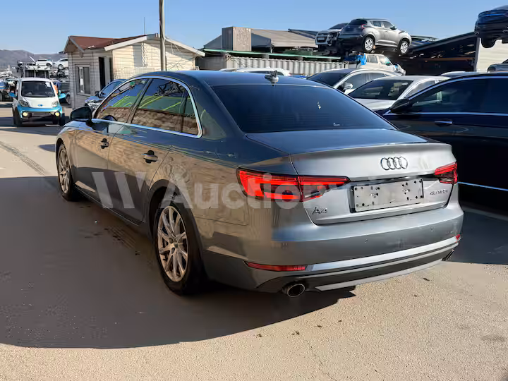 Audi A4 2016 — 6