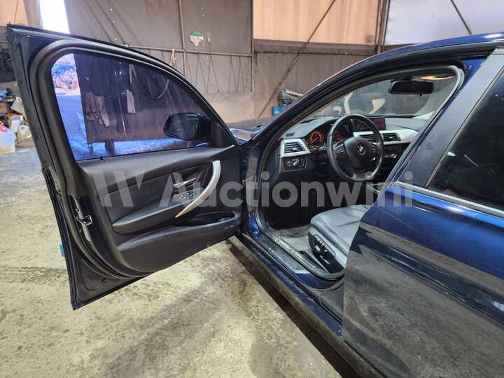 BMW 3 Series 2013 — 16