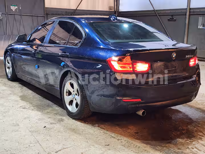BMW 3 Series 2013 — 3