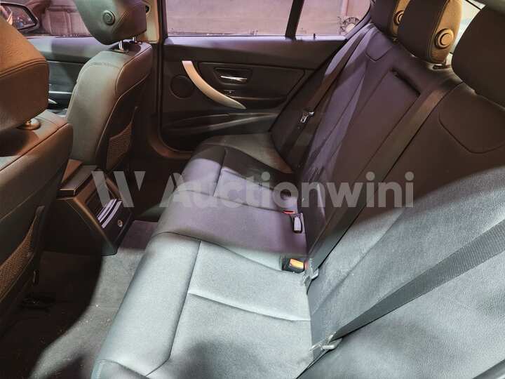 BMW 3 Series 2013 — 21