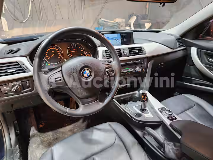 BMW 3 Series 2013 — 36