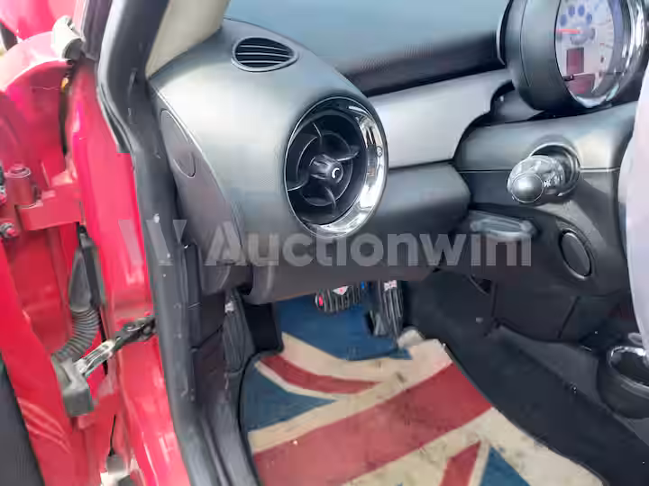 Mini Cooper 2012 — 38